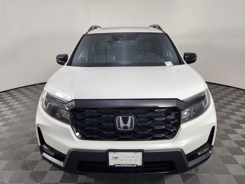 Used 2023 Honda Passport Elite image 8