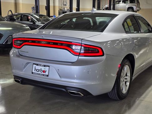 Used 2023 Dodge Charger SXT RWD image 11