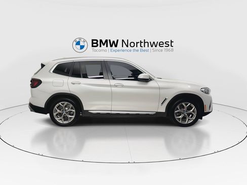 Used 2023 BMW X3 xDrive30i w/ Convenience Package w/ZPA AWD/4WD image 3
