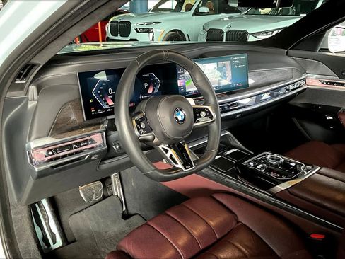 Certified 2023 BMW 760i xDrive 760i xDrive w/ Executive Package image 17