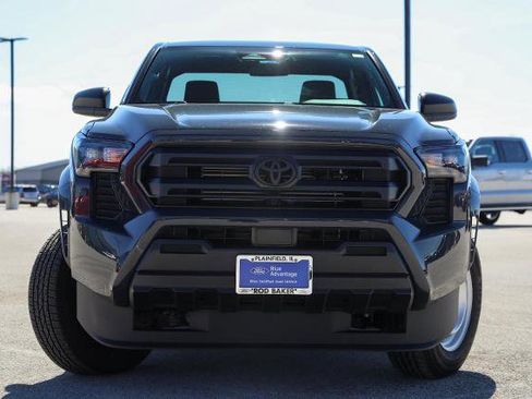 Used 2024 Toyota Tacoma SR image 2