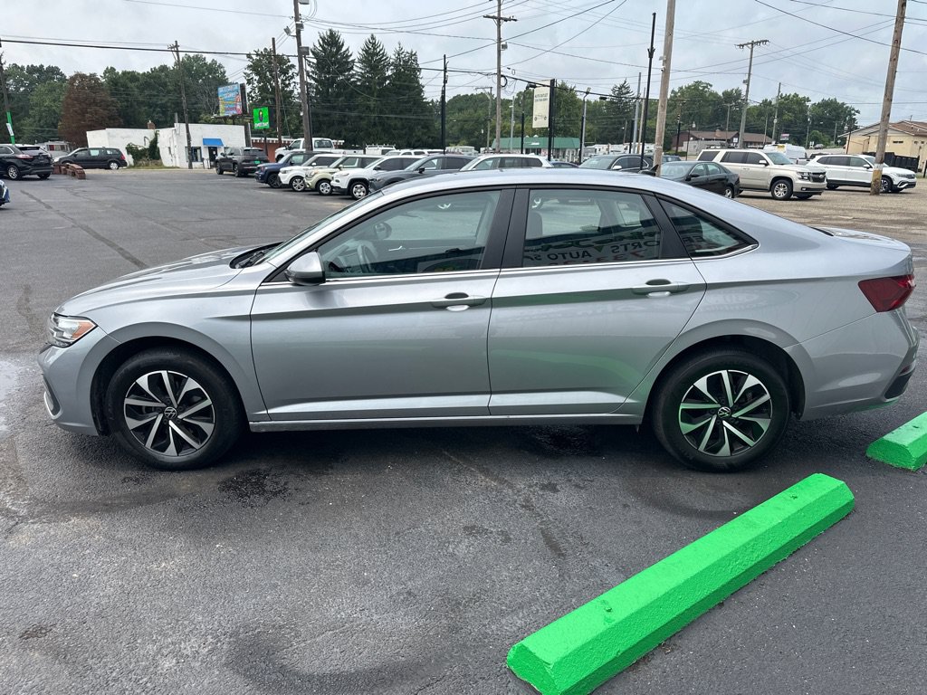Used 2024 Volkswagen Jetta S FWD image 4