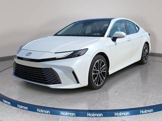 Used 2025 Toyota Camry XLE FWD video 1