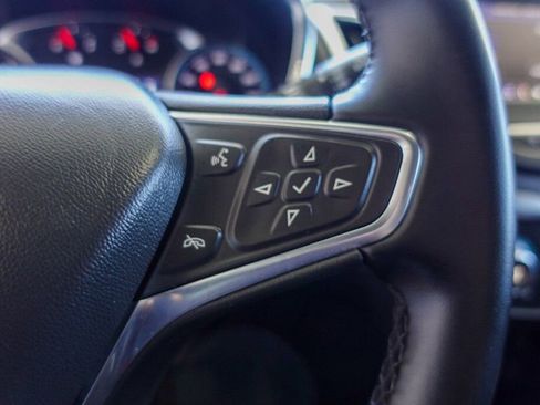 Used 2024 Chevrolet Equinox LT image 17