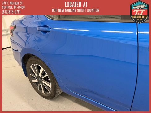 Used 2024 Nissan Versa SV w/ Trunk Package FWD image 37