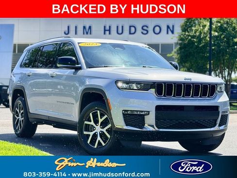 Used 2023 Jeep Grand Cherokee L Limited RWD image 1