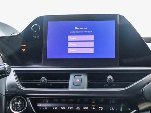 Certified 2024 Lexus UX 250h FWD image 16