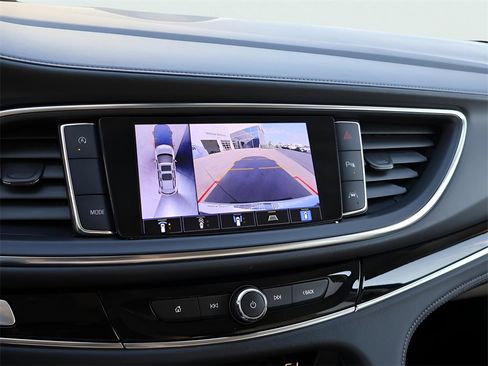 Used 2023 Buick Enclave Avenir w/ Avenir Technology Package image 26