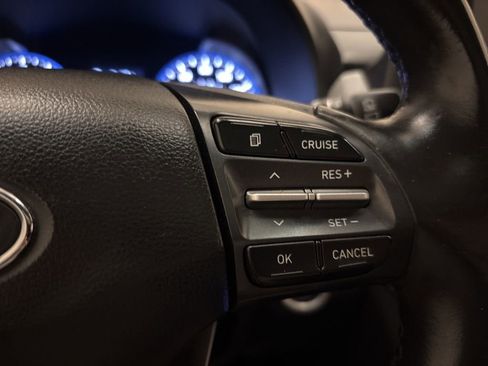 Used 2018 Hyundai Kona Limited image 17