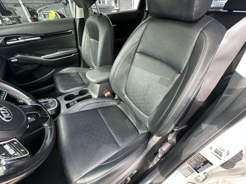 Certified 2021 Kia Seltos SX image 13