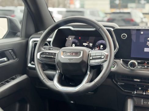 Used 2025 GMC Canyon Elevation w/ Convenience Package image 13