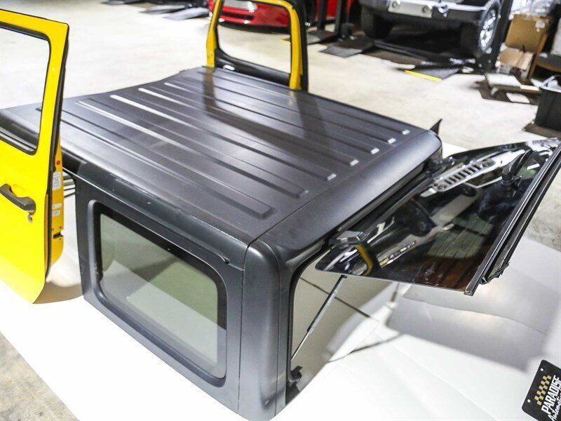 Used 2019 Jeep Wrangler Unlimited Sahara AWD/4WD image 56