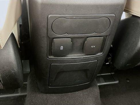 Used 2024 Ford Explorer XLT w/ Equipment Group 202A image 13