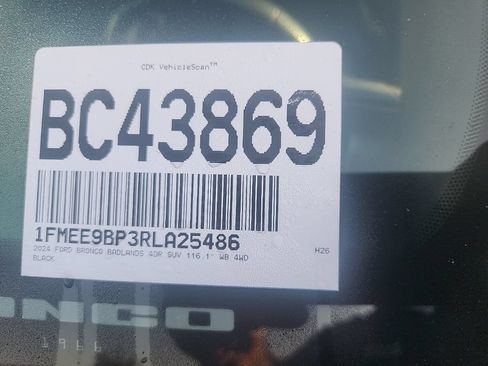 Used 2024 Ford Bronco Badlands AWD/4WD image 4