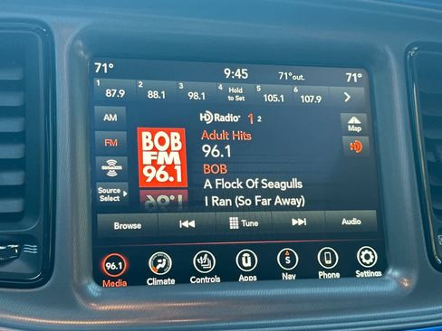 Used 2023 Dodge Challenger GT w/ Plus Package image 17