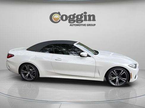 Certified 2022 BMW 430i Convertible w/ Premium Package 2 RWD image 9