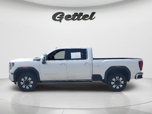 Used 2024 GMC Sierra 2500 Denali w/ Denali Reserve Package AWD/4WD image 8