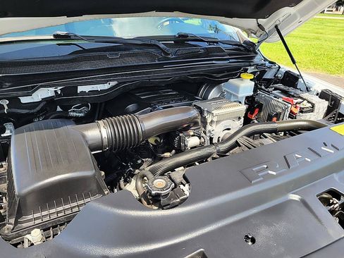 Used 2019 RAM 1500 Big Horn AWD/4WD image 16
