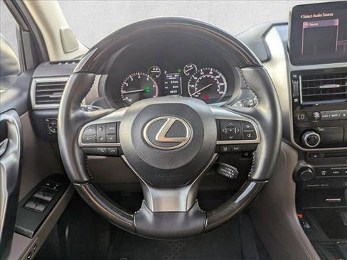 Used 2023 Lexus GX 460 Premium image 19