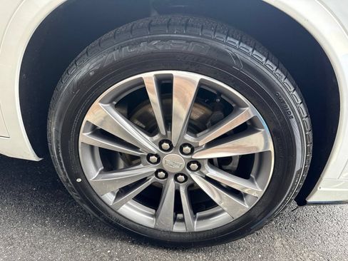 Used 2020 Cadillac XT6 Premium Luxury AWD/4WD image 12