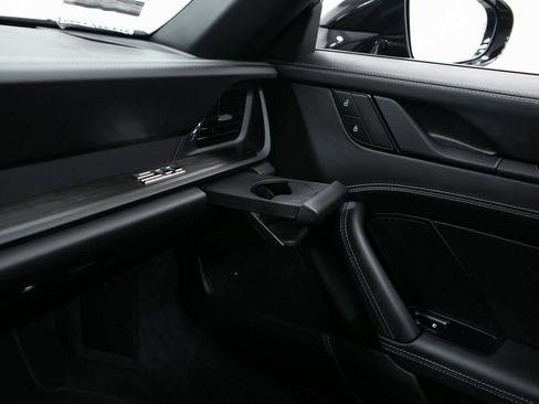 Certified 2023 Porsche 911 50th Anniversary Edition image 26