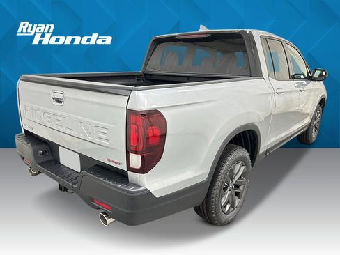 New 2026 Honda Ridgeline Sport image 5
