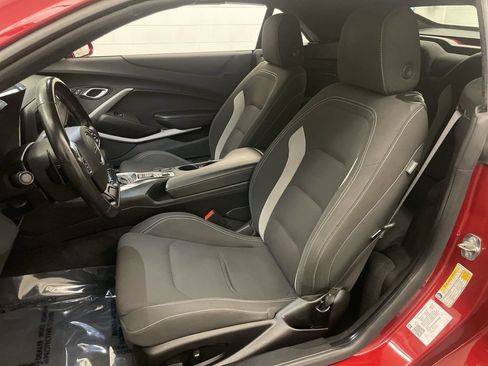 Used 2023 Chevrolet Camaro LT RWD image 12