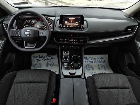 Used 2026 Nissan Rogue SV image 19