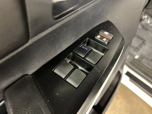 Used 2019 Toyota Tundra TRD Pro AWD/4WD image 15