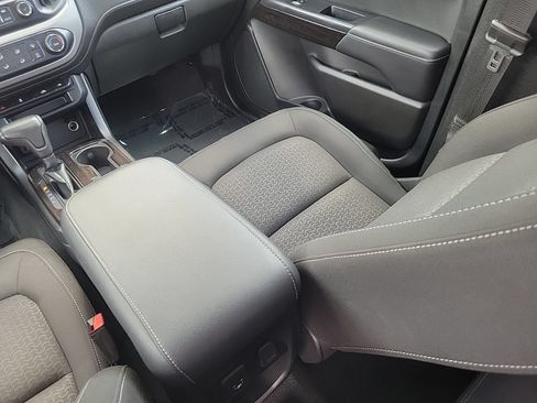 Used 2019 GMC Canyon SLE AWD/4WD image 15