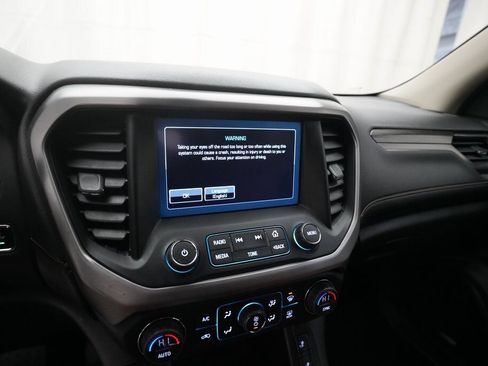 Used 2019 GMC Acadia SLT image 6