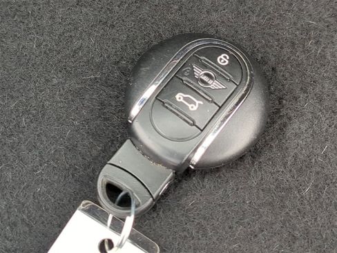 Used 2021 MINI Cooper S image 39