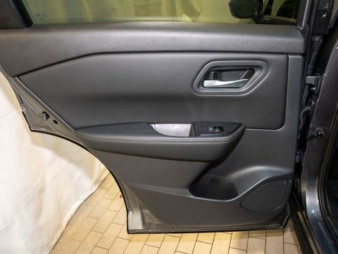 New 2026 Nissan Rogue SV image 17