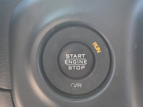Used 2023 Jeep Wrangler Unlimited AWD/4WD image 27