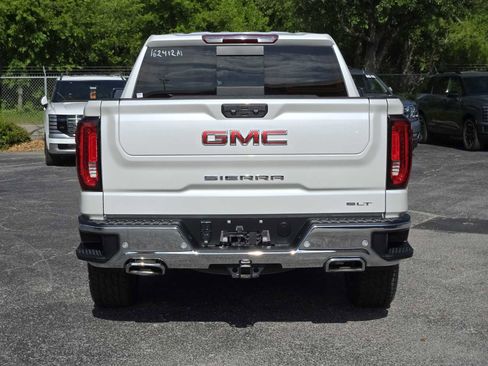 Certified 2024 GMC Sierra 1500 SLT image 4
