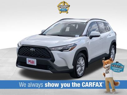Used 2023 Toyota Corolla Cross LE w/ Moonroof Package