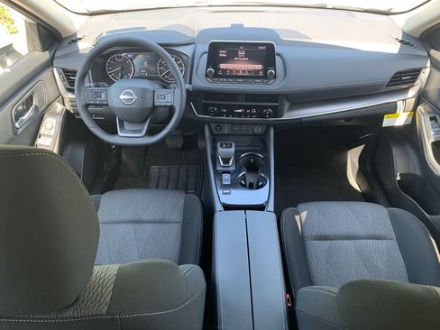 New 2026 Nissan Rogue SV FWD image 13