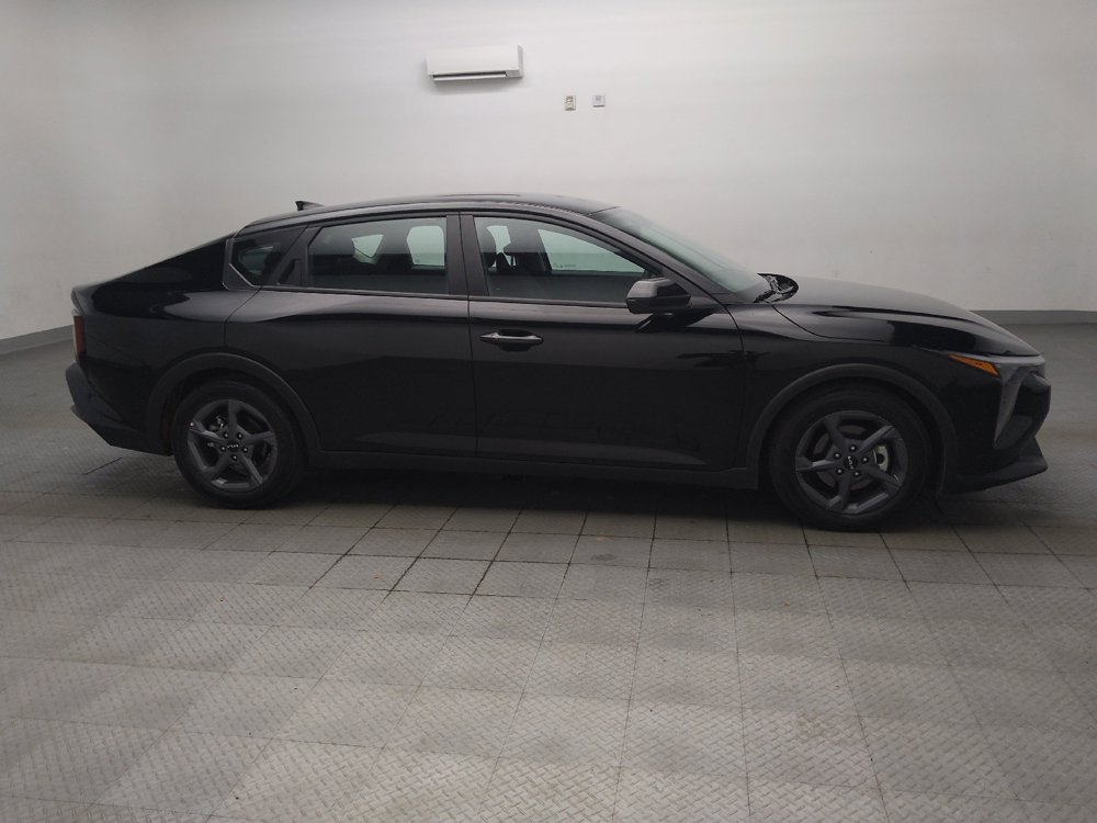 Used 2025 Kia K4 FWD image 11