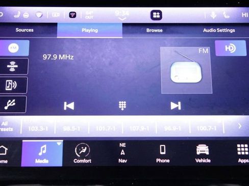 Used 2023 Jeep Grand Cherokee L Limited w/ Black Appearance Package image 33