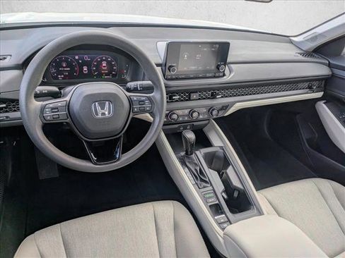 Certified 2023 Honda Accord EX image 15