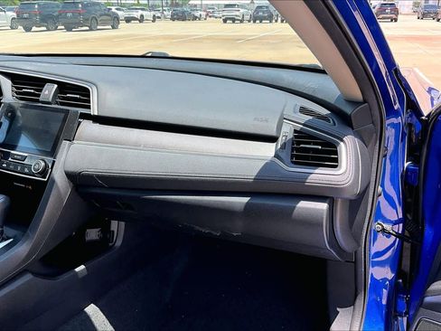 Used 2018 Honda Civic EX image 19