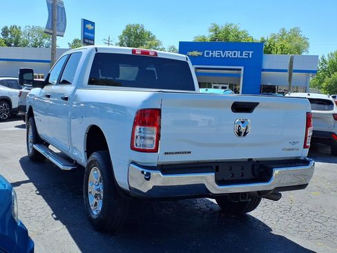 Used 2024 RAM 2500 Big Horn AWD/4WD image 2
