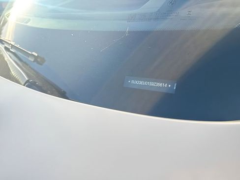 Certified 2025 BMW X5 xDrive40i image 30