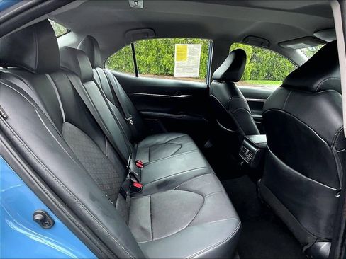 Used 2024 Toyota Camry XSE FWD image 16