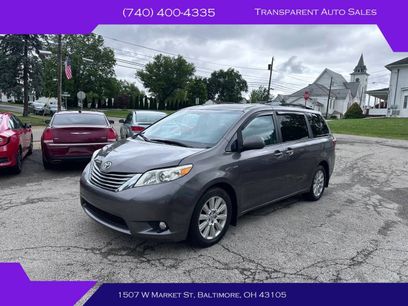 Used 2017 Toyota Sienna XLE w/ XLE Navigation Package