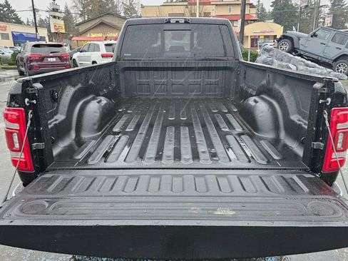 Used 2022 RAM 3500 Limited image 13