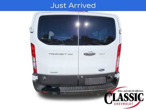 Used 2024 Ford Transit 350 XLT image 9