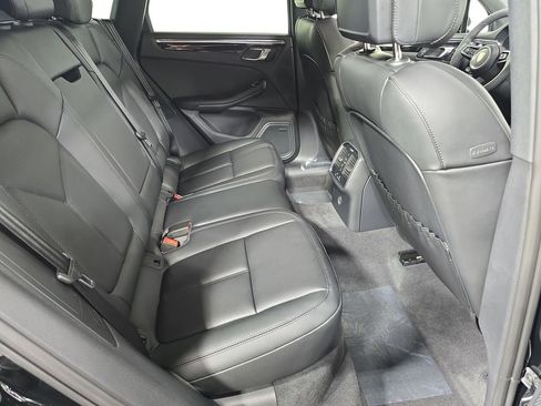 New 2026 Porsche Macan image 26