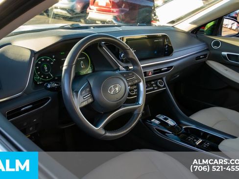 Used 2023 Hyundai Sonata Limited image 21