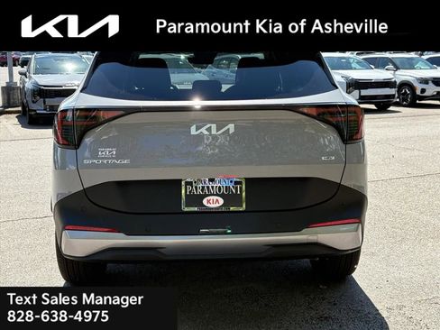 New 2026 Kia Sportage EX image 5